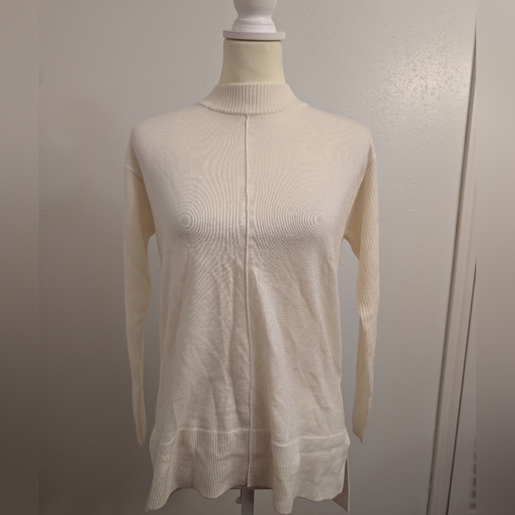 Women's Talbots Mock Turtle Neck Sweater Cream  Size Petite - Picture 1 of 6